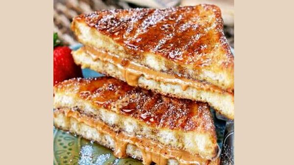 ساندویچ بادام زمینی، یک صبحانه مقوی
